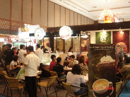 Stand Waralaba Coffee Toffee & Doble Dipps