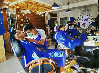 Franchise Peluang Usaha COOLIO BARBERSHOP