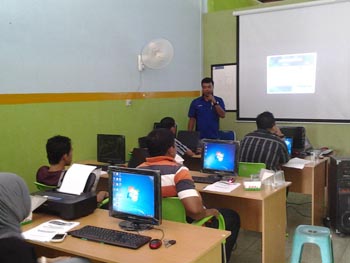 Franchise Peluang Usaha RADITYA KURSUS KOMPUTER Franchise Peluang Usaha RADITYA KURSUS KOMPUTER