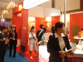 Stand Waralaba D'Paris