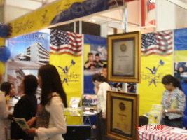 Stand Waralaba FasTracKids