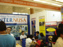 Stand Waralaba Lembaga Pendidikan Komputer Internusa
